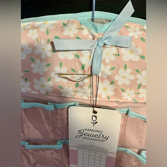 Hanging Jewelry Organizer - Pink Floral Design - Picture 3 of 4